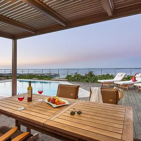 Hara Villa *